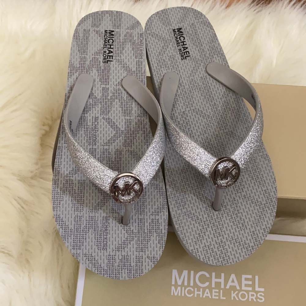 Brand New Michael Kors Sandals Size 4